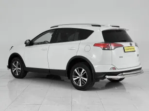 Toyota  4