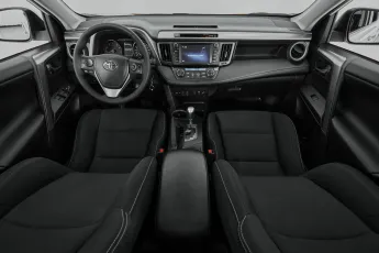 Toyota  8