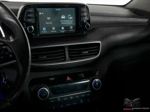 Hyundai  11