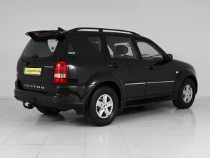 SsangYong  5