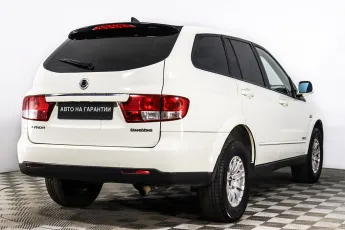 SsangYong  4
