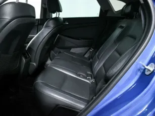 Hyundai  11