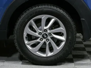 Hyundai  6