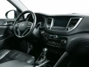 Hyundai  7