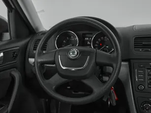 Skoda  10