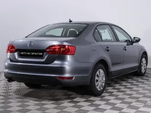 Volkswagen  3