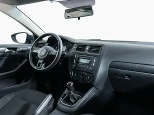 Volkswagen  5
