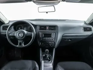 Volkswagen  6