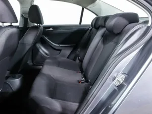 Volkswagen  9