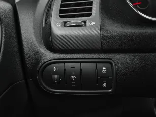 Kia  12