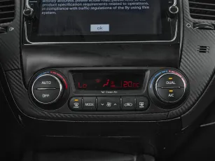 Kia  14
