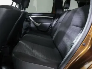 Renault  9