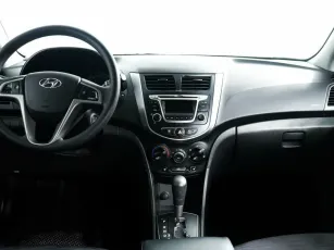 Hyundai  9