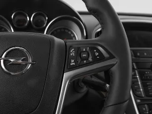 Opel  12