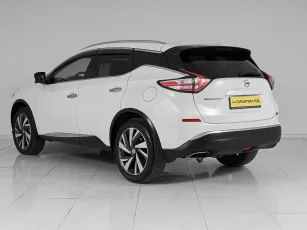 Nissan  4