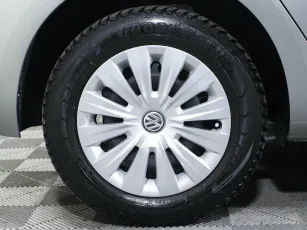 Volkswagen  5