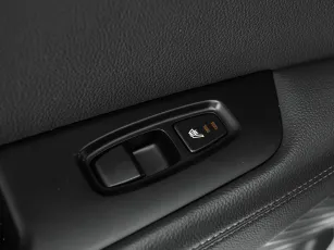 Hyundai  15