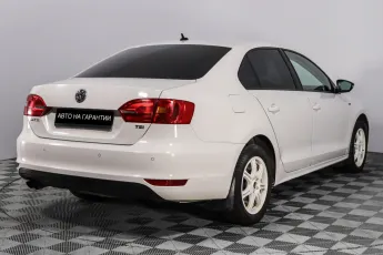 Volkswagen  3