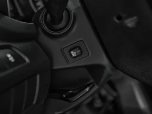 Hyundai  12