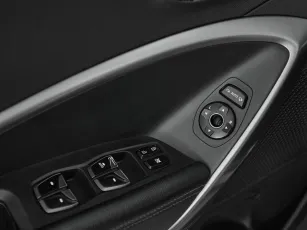 Hyundai  14