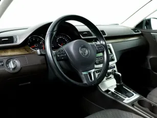 Volkswagen  10