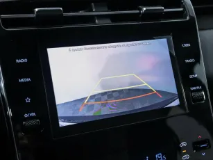 Hyundai  11