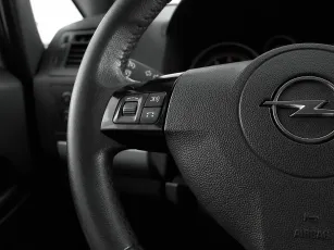 Opel  9