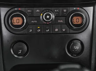 Nissan  16