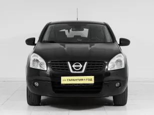 Nissan  2