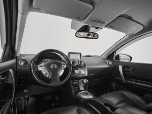 Nissan  7