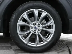 Ford  9