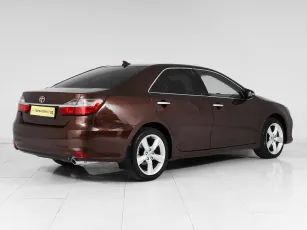 Toyota  6