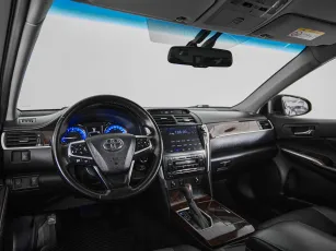 Toyota  7