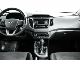 Hyundai  10
