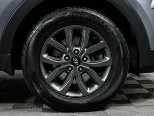 Hyundai  8