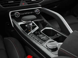 Geely  22