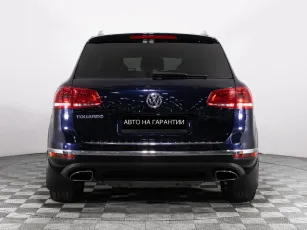 Volkswagen  4