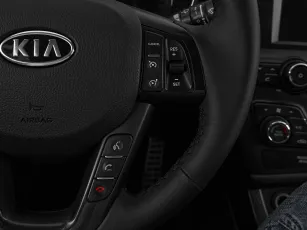 Kia  13