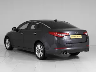 Kia  4