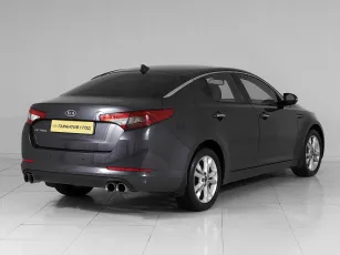 Kia  6