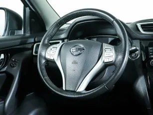 Nissan  12