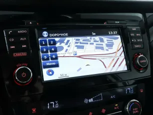 Nissan  15