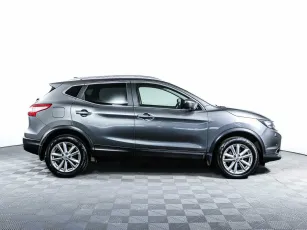Nissan  4