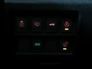 Nissan  14
