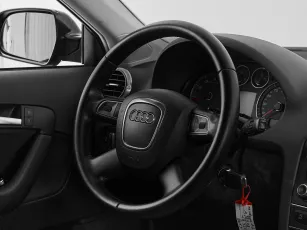 Audi  10