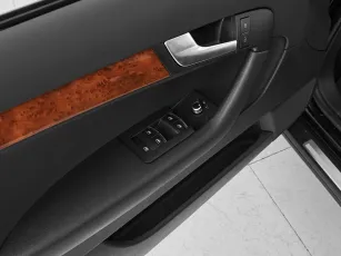 Audi  13