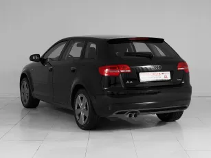 Audi  4