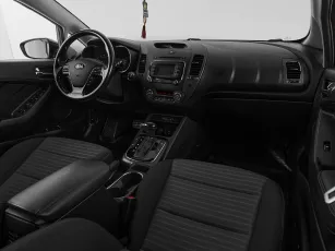 Kia  9