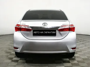 Toyota  4