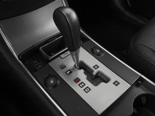 Hyundai  16